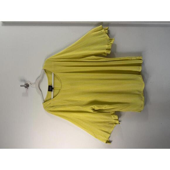 W5 Tops - W5 Women's Yellow 3X Top with Flared Sleeves